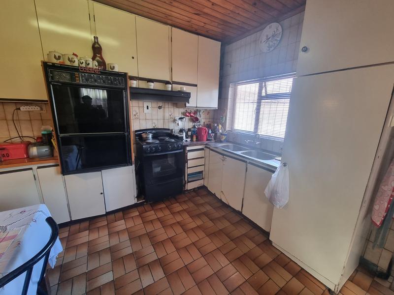 3 Bedroom Property for Sale in Kensington Western Cape